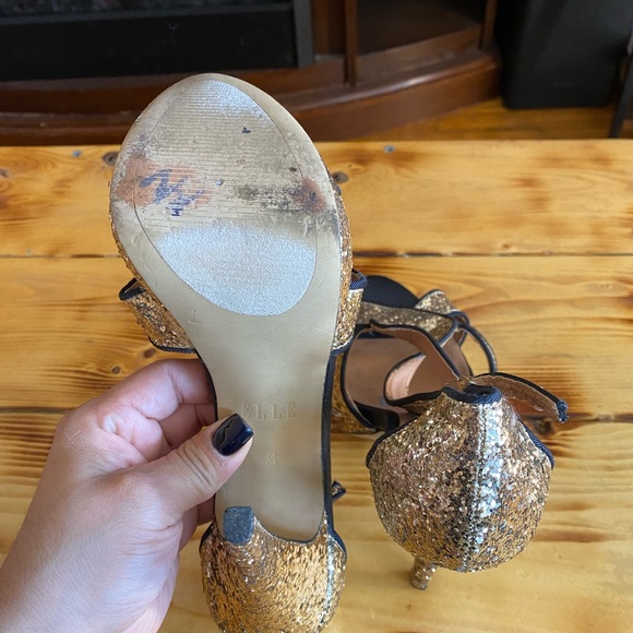 Elle Gold Sparkle Heels - Picture 4 of 9
